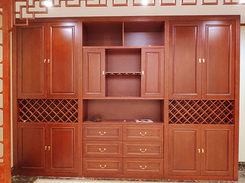 黄浦中式家居装修之中式酒柜装修效果图